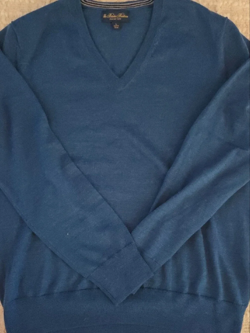 Brooks Brothers Italian Yarn V-Neck Sweater, L